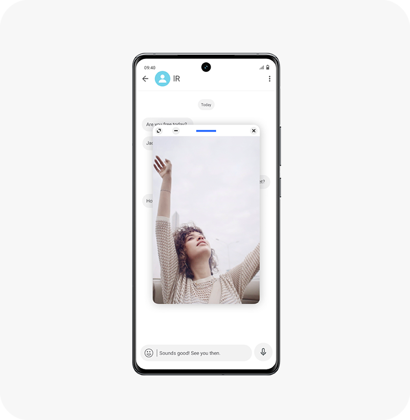 vivo x100 pro with funtouch os 14 multitasking function: small window